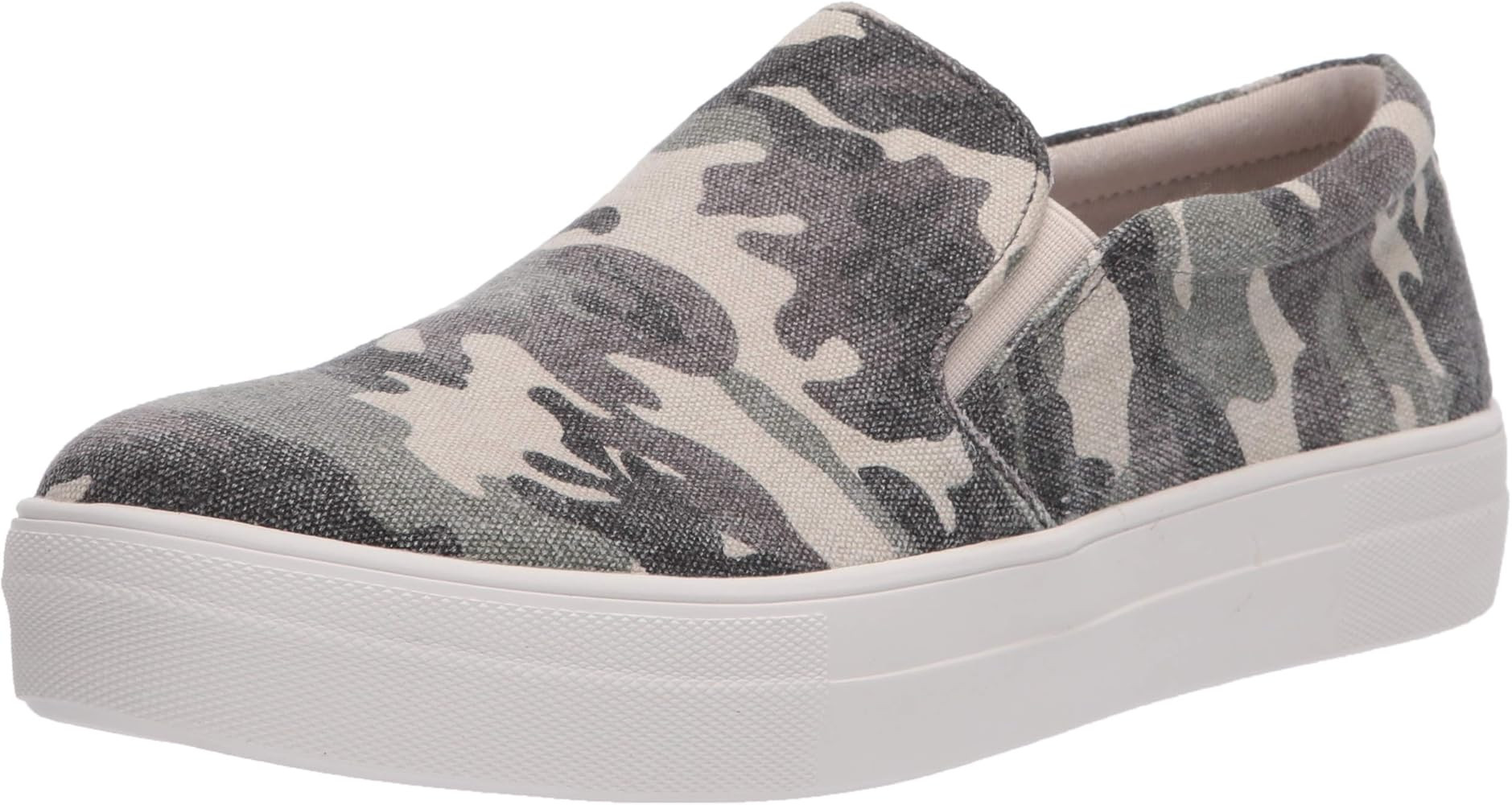 Steve Madden Women's Gills Fashion Sneaker | Amazon (US)