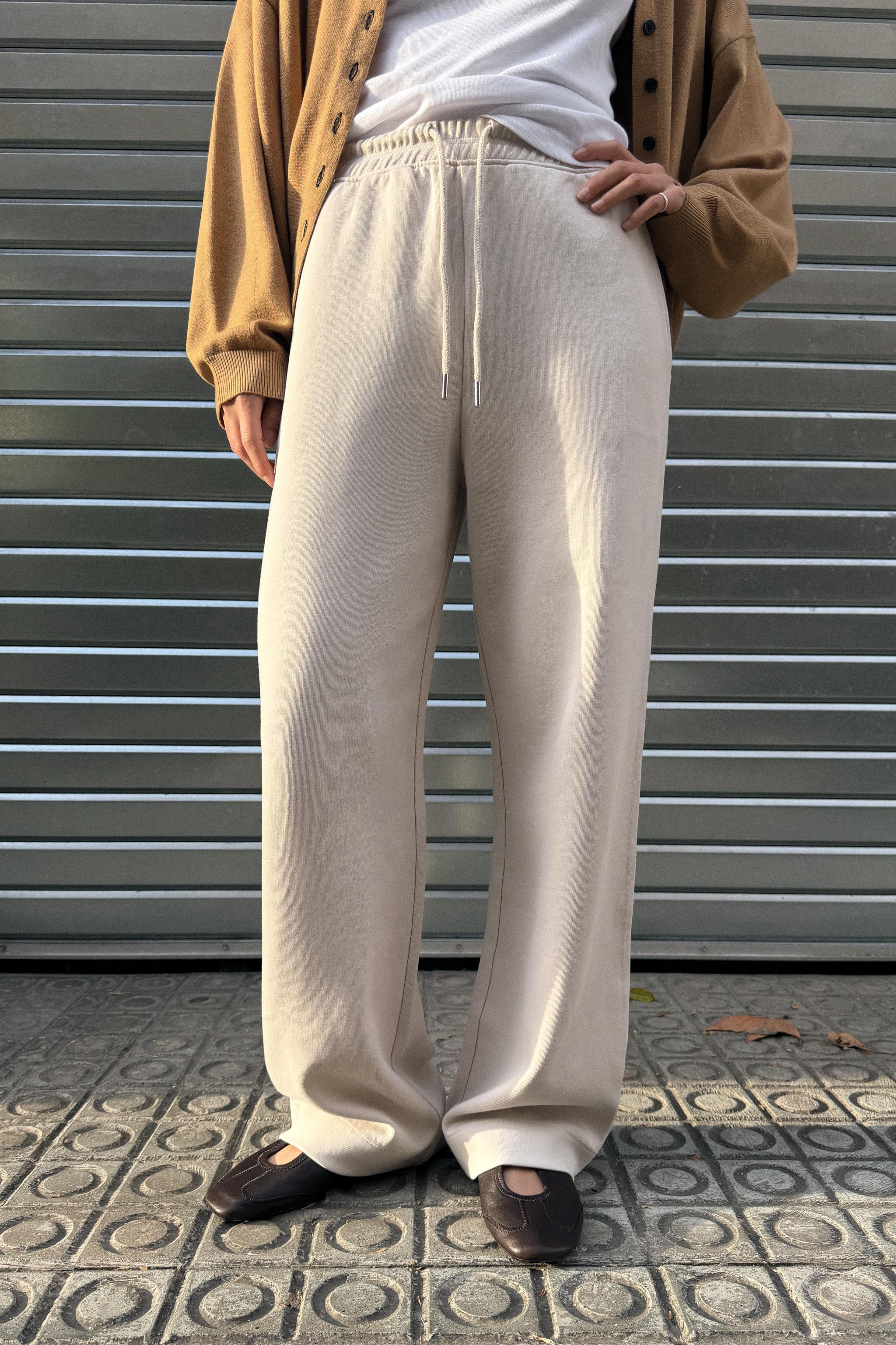 WASHED EFFECT INTERLOCK PANTS | Zara US