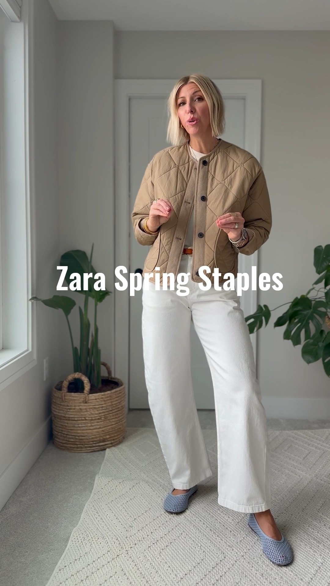 It’s not about trends. It’s about tailoring.
Pairing classic denim with soft structure = instant polish.
This combo flatters, elongates, and feels like effort without the effort👏🏻
Wearing my tts 28 in the jeans + size medium jacket 

#LTKOver40 #LTKStyleTip #LTKFindsUnder100