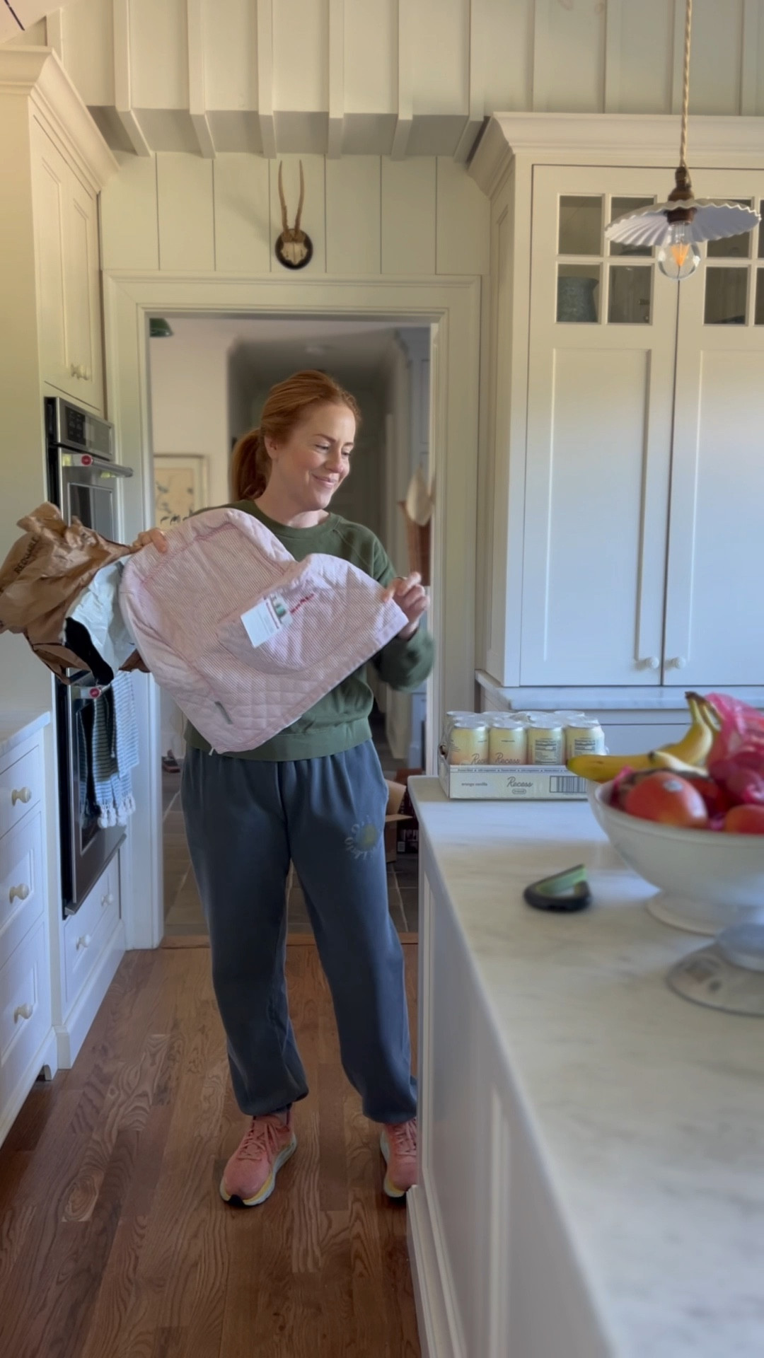 a little peek at a typical morning around here!! 

5:30 — Quiet time + prayer
6:30 — Morning routine + get the girls ready
7:20 — Breakfast and Prayer then School drop-off
8:00 — Morning Movement, check on the garden and sheep 🐑 
9:00 — Bread dough rising + diffuser going
9:30 — Work block (content, writing, Young Living work)
11:00 — Quick reset before moving into the afternoon. 
How's your morning going? 💕🍓

#timeblocking #morningroutineonthefarm #farmliving

#LTKFindsUnder50 #LTKOver40 #LTKHome