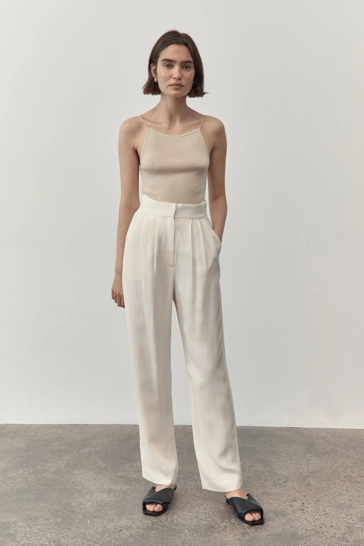 High Waist Pleated Pants - Cool White | St. Agni
