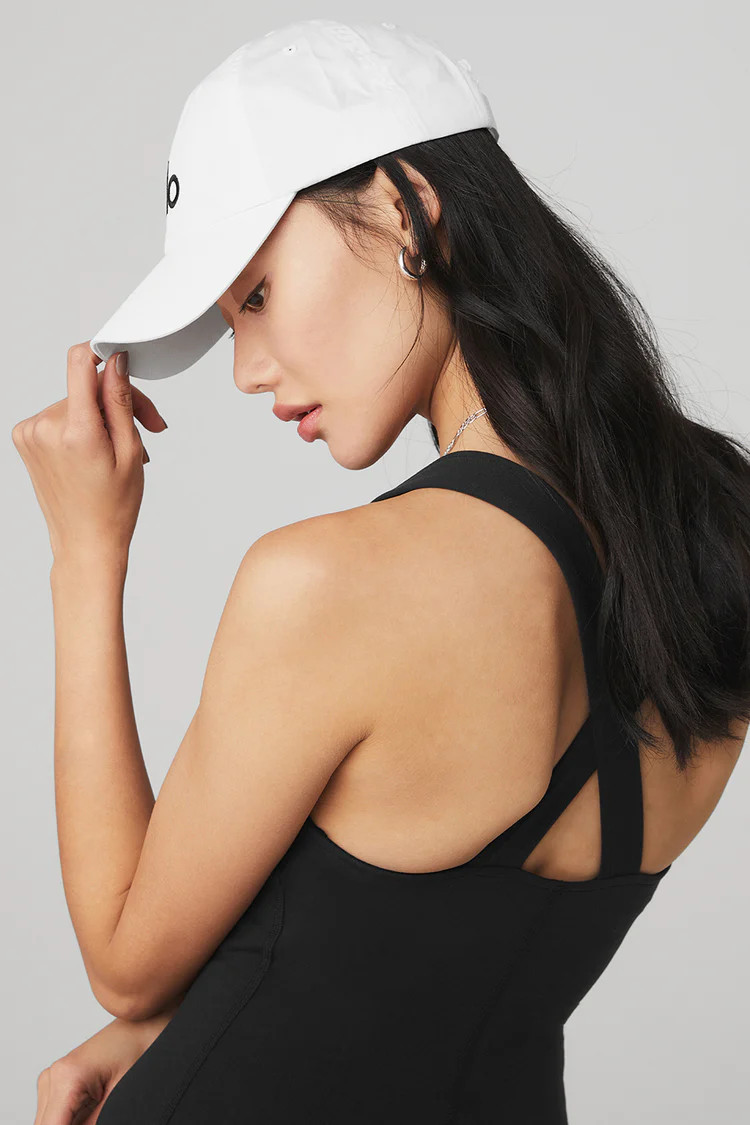 Off-Duty Cap - Bright White/Black | Alo Yoga (US)