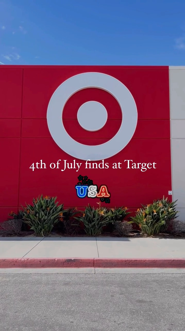 4th of July finds at Target! Sweatshirts, dresses, shorts, swimsuits! 🇺🇸♥️🤍💙