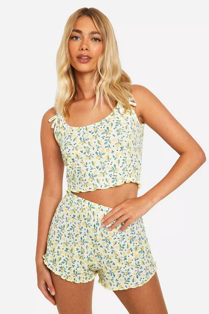Ditsy Lemon Vest And Short Pj Set | boohoo (US & Canada)