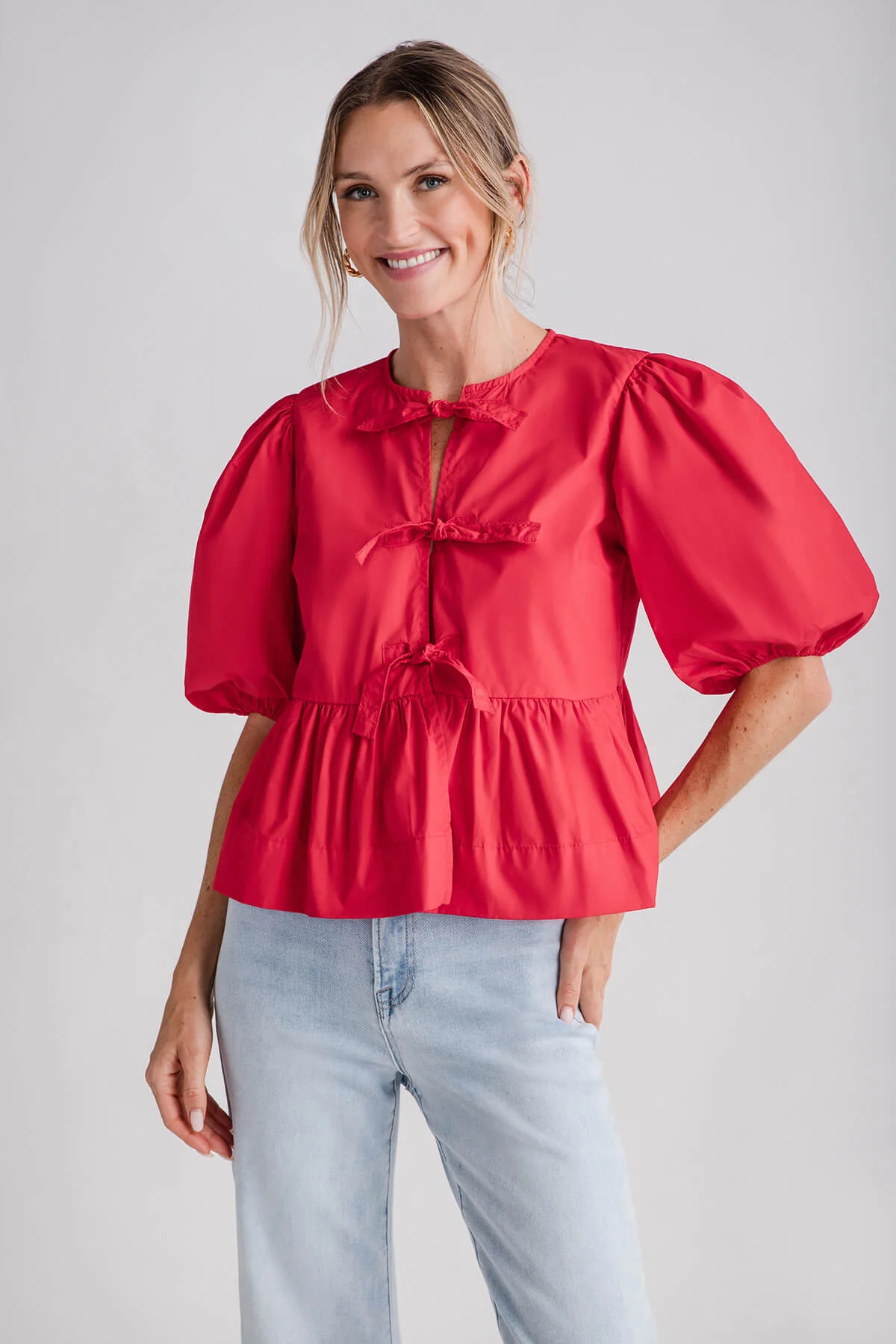Olivaceous Alice Top | Social Threads