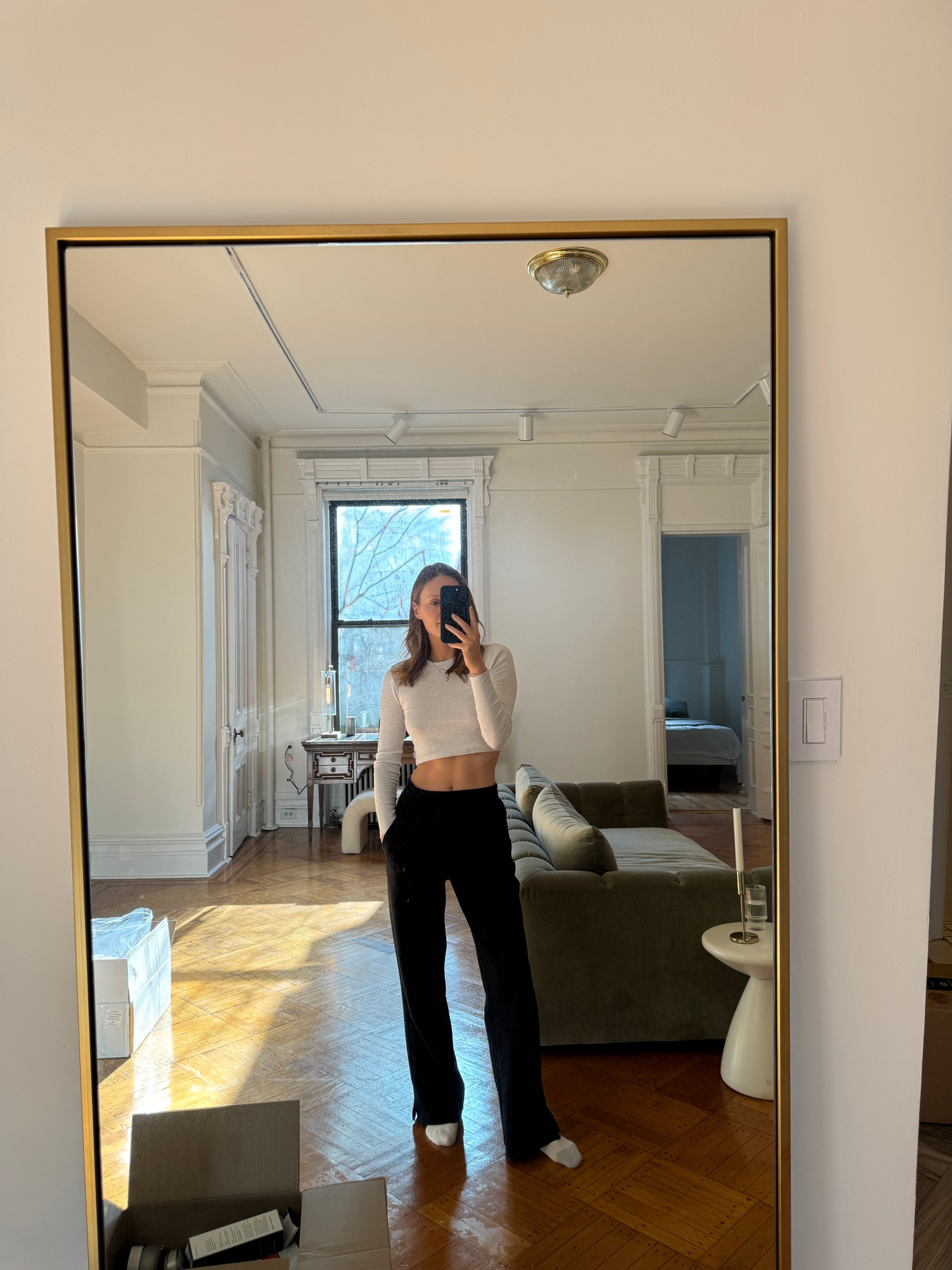 Casual at home outfit. I love a wide legged pair of sweatpants cos they look like actual pants 