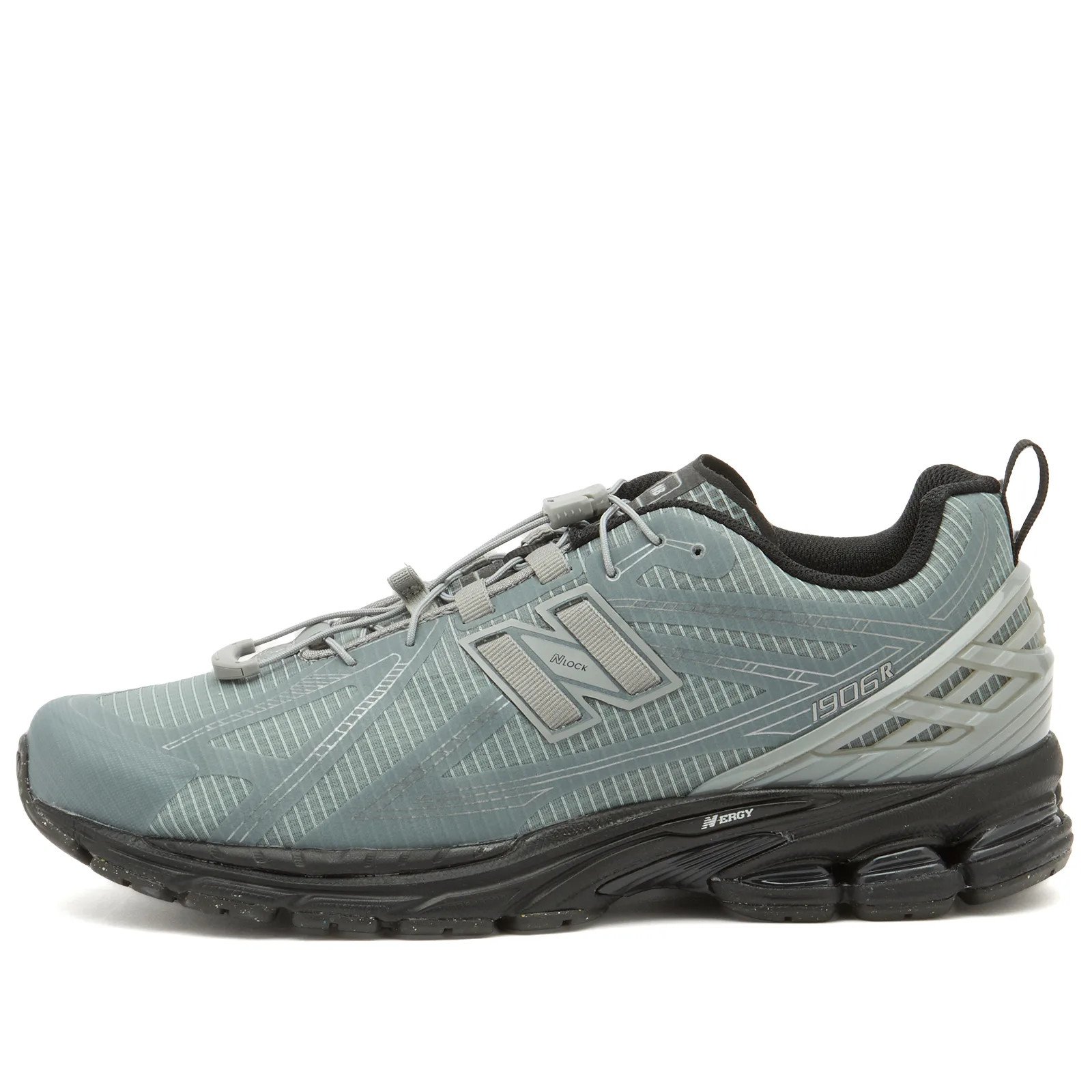 New Balance 1906R Sneaker | END. Clothing