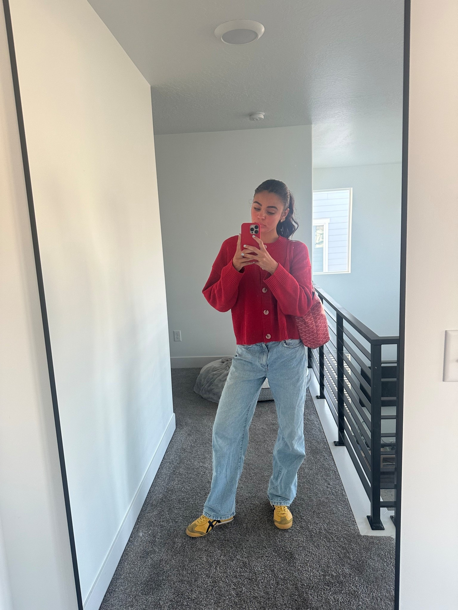 It’s giving in n out