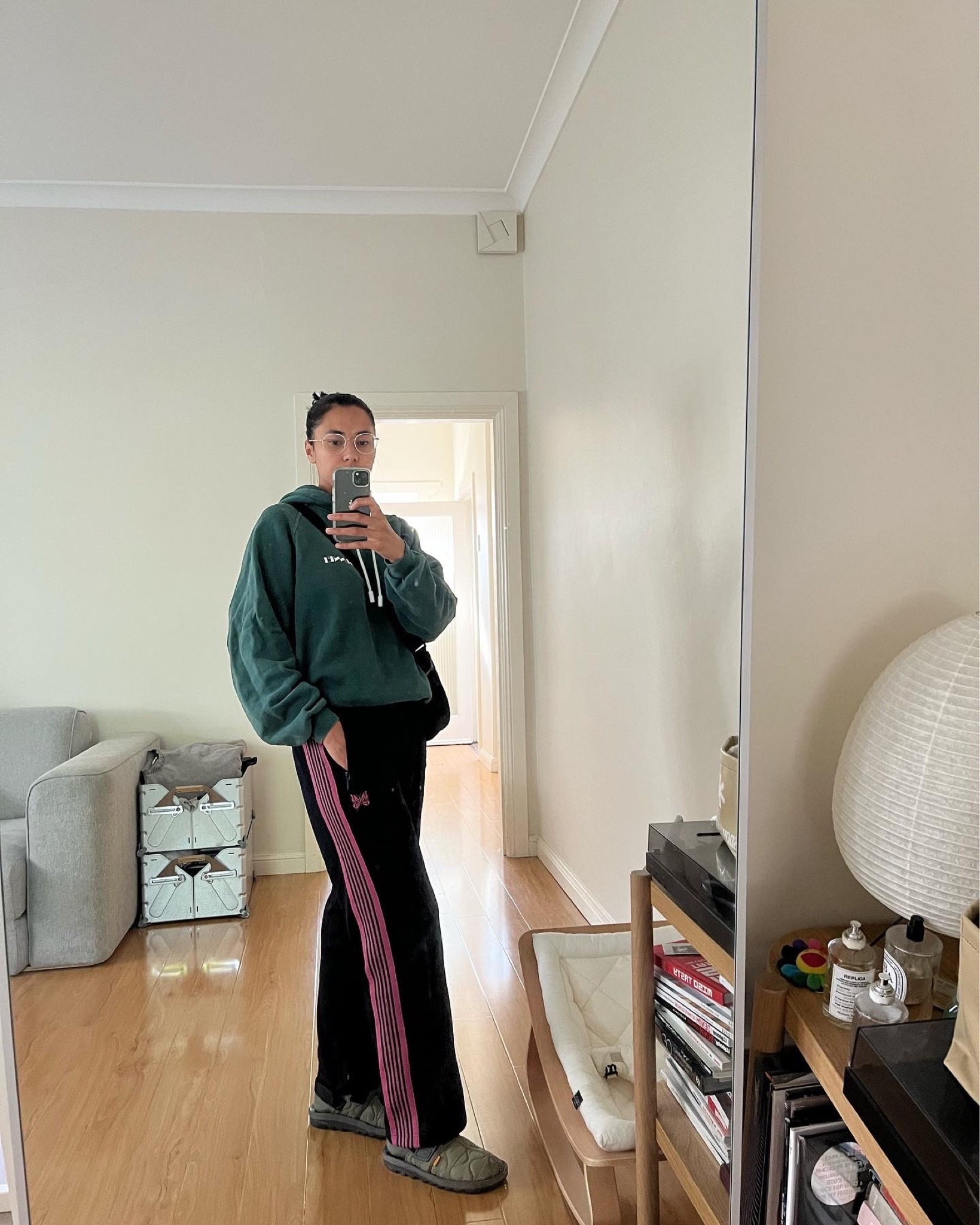 Hoodie, trackpants and these sneakers 💚

#LTKaustralia