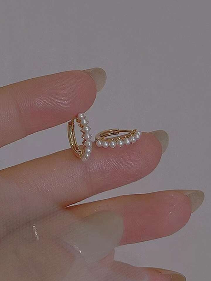 Faux Pearl Decor Hoop Earrings4.93(1000+) | SHEIN