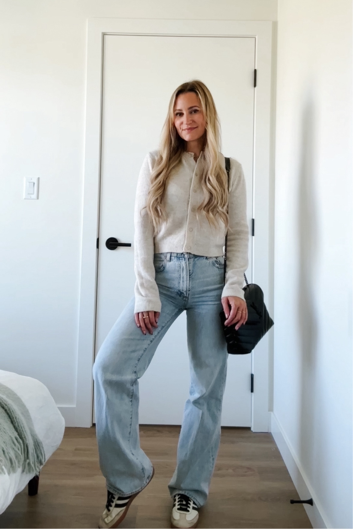 Everyone needs a cozy button up cardigan🤍🍂☕️

#LTKstyletip #LTKcanada #LTKautumn