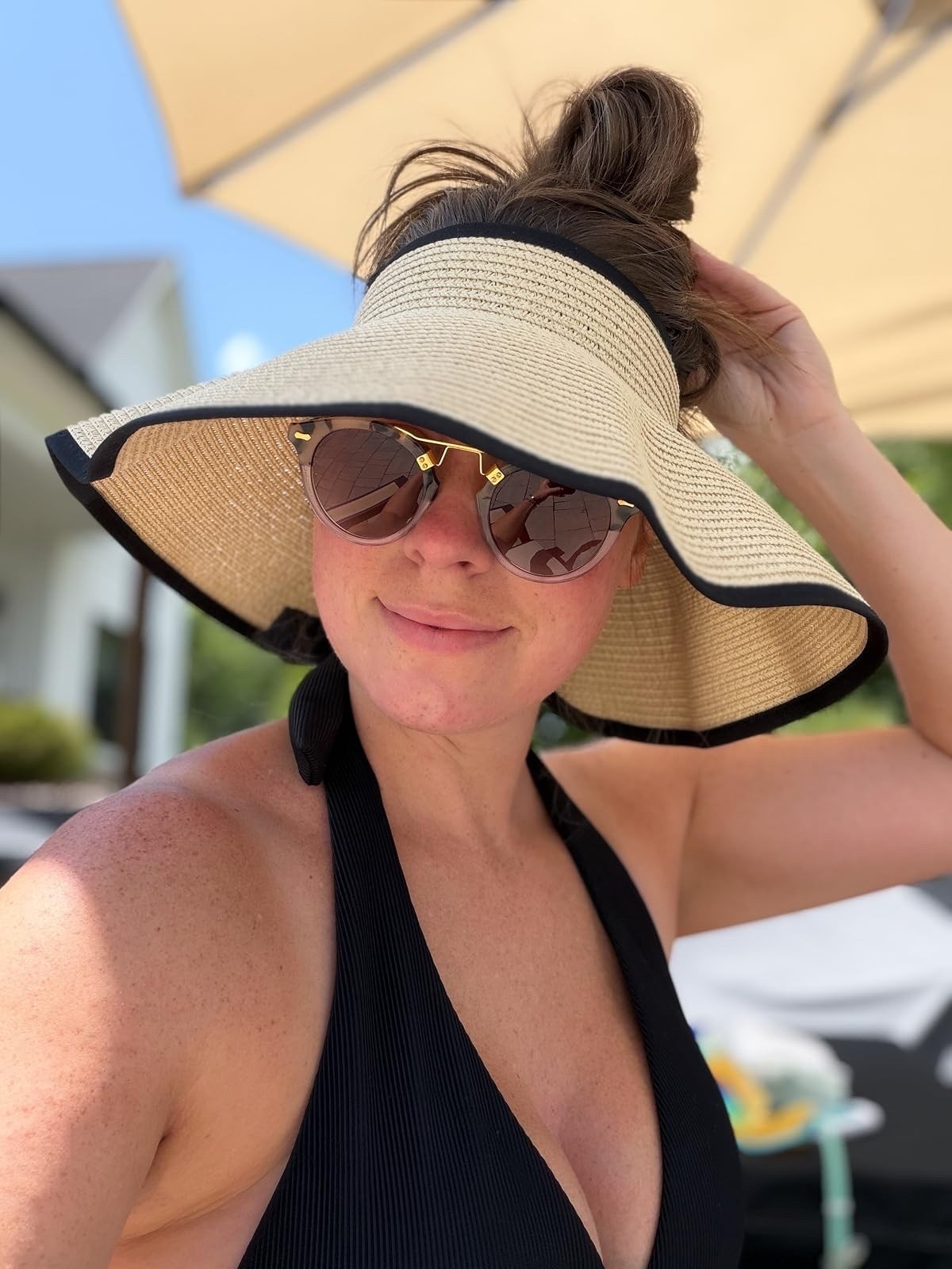 Perfect sunglasses and hat for a day out in the sun!

#LTKSeasonal #LTKSwim #LTKootd