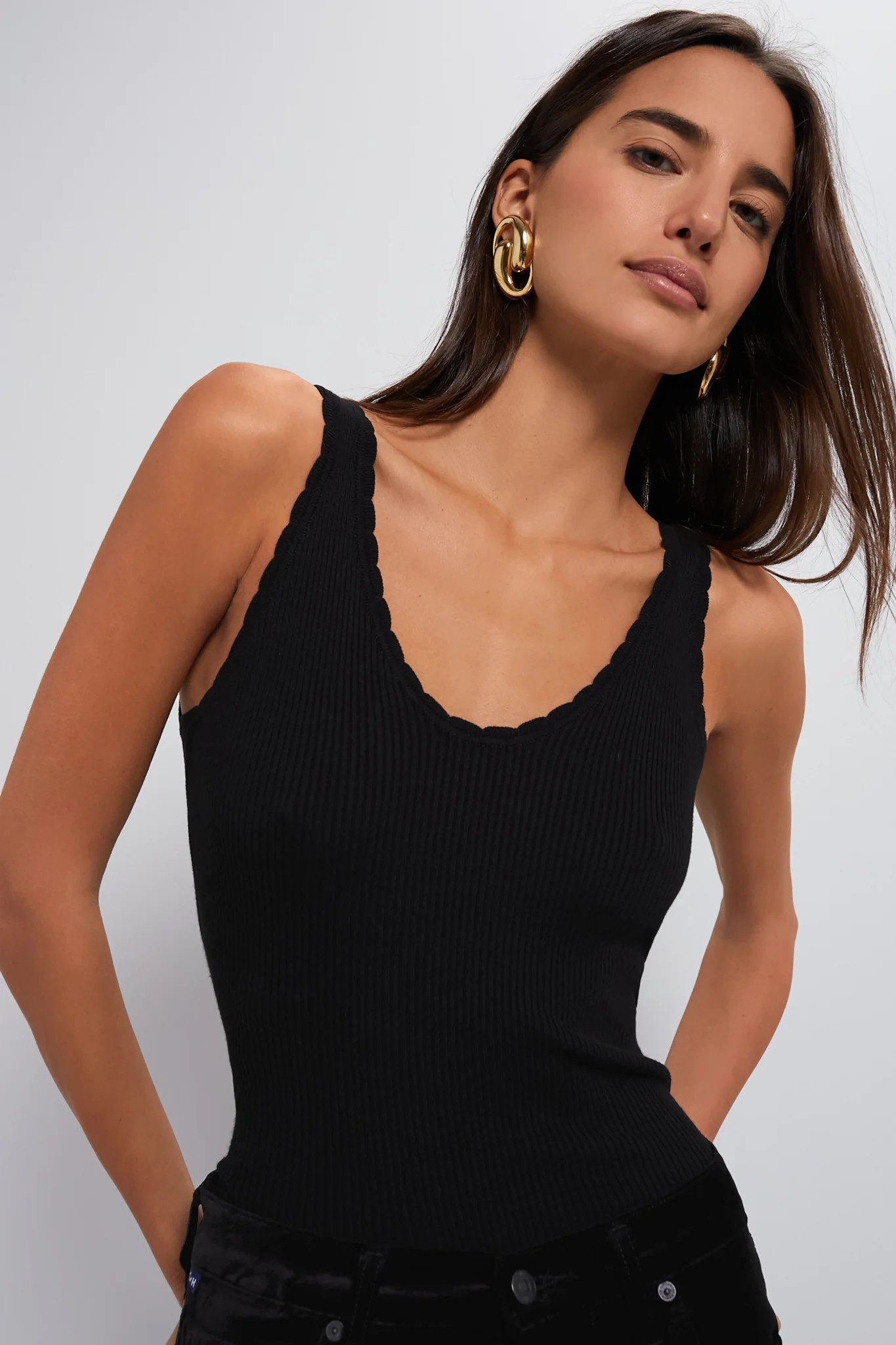 Black Scalloped Rib Heidi Knit Tank | Tuckernuck (US)