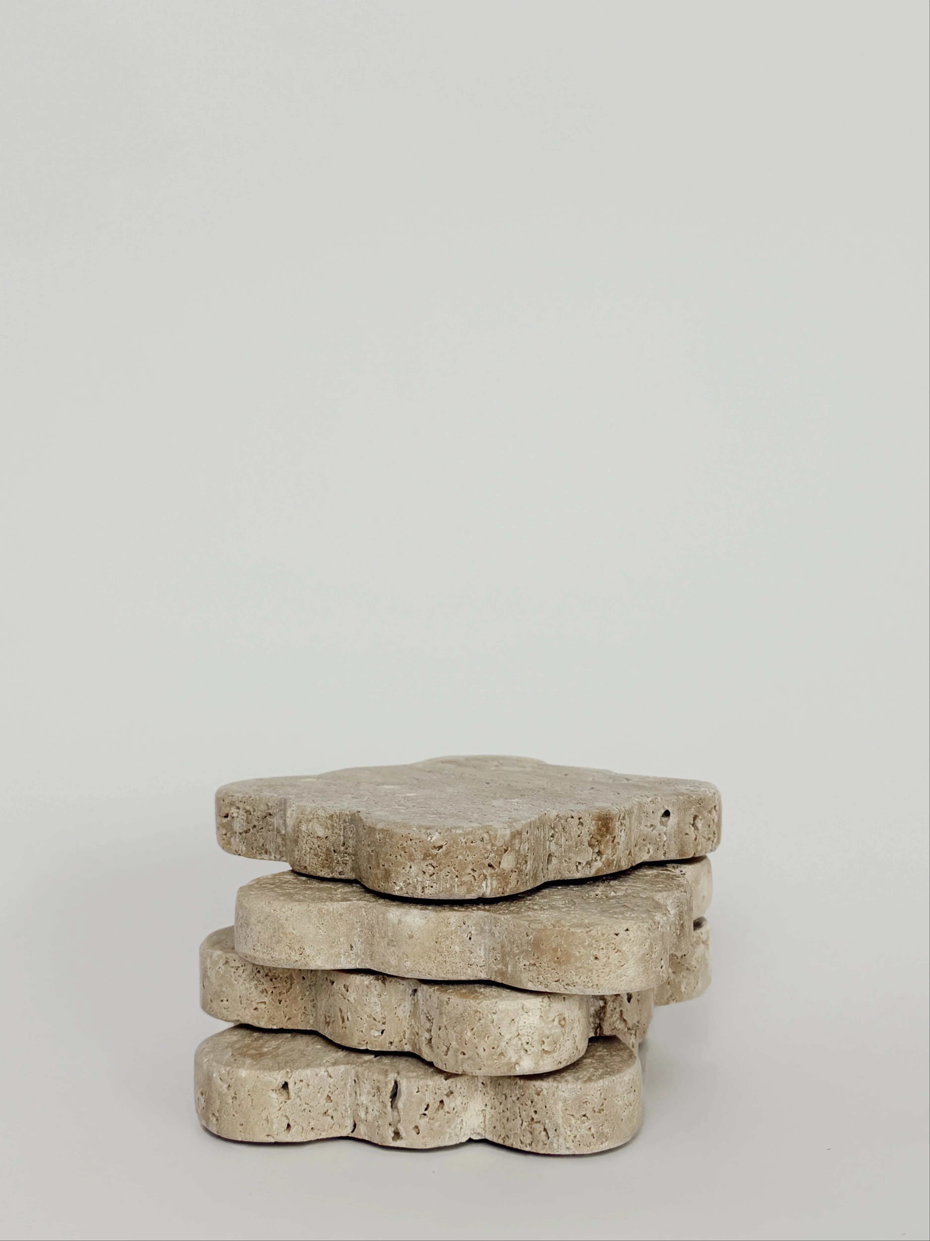 Scalloped Coasters - Set of 4 | THELIFESTYLEDCO