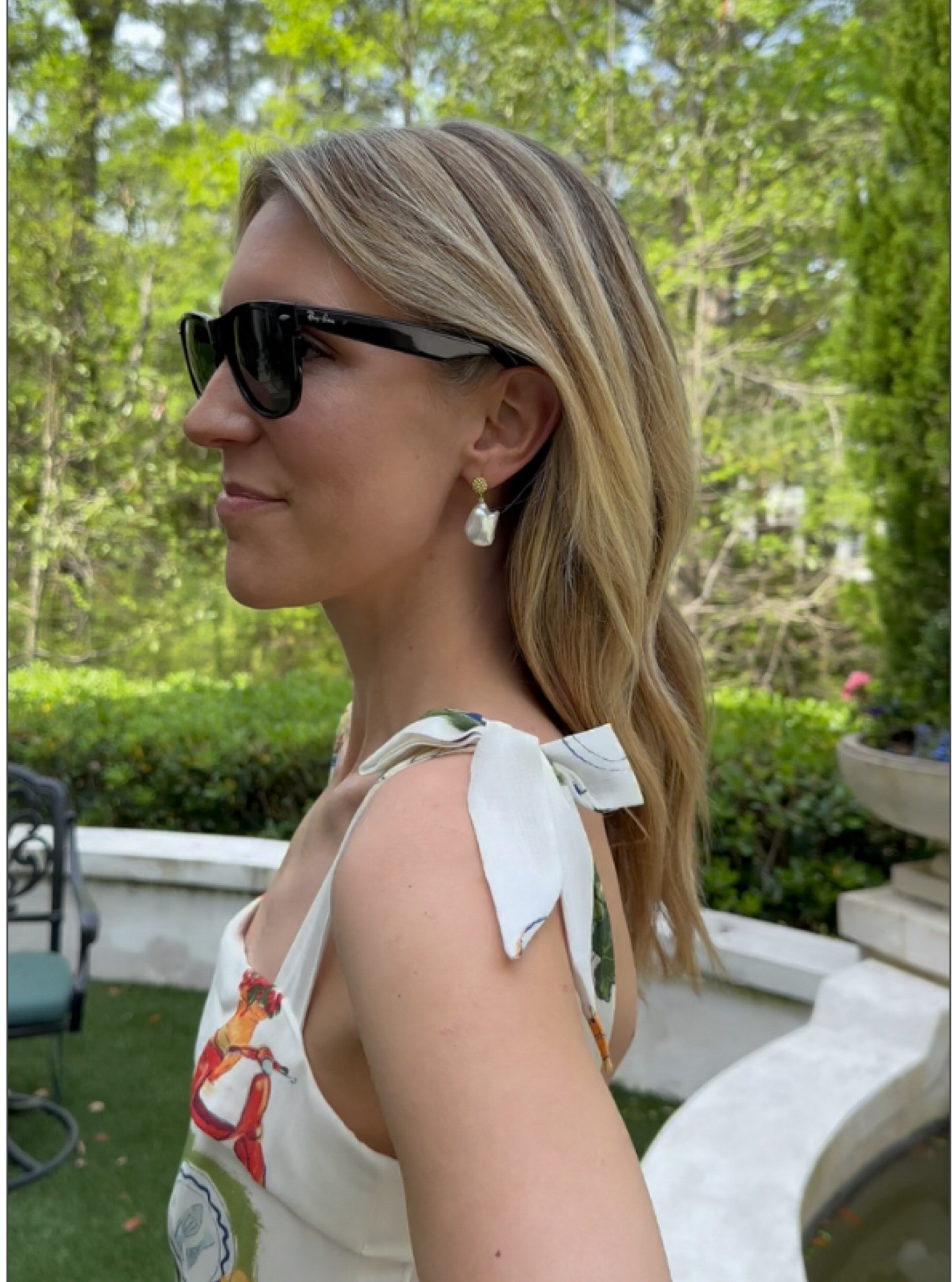 Statement making Lagos earrings that you’ll have forever! Love that these are lightweight and look good with everything from jeans and a tee to cocktail dresses #MyLAGOSMyWay #ad