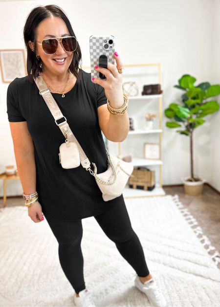 Found some of the cutest bags at Walmart the other day!  Also available online. This crossbody bag is totally my style and I’ll be using this one all spring and summer long. Only $20!

#LTKfindsunder50 #LTKitbag #LTKstyletip