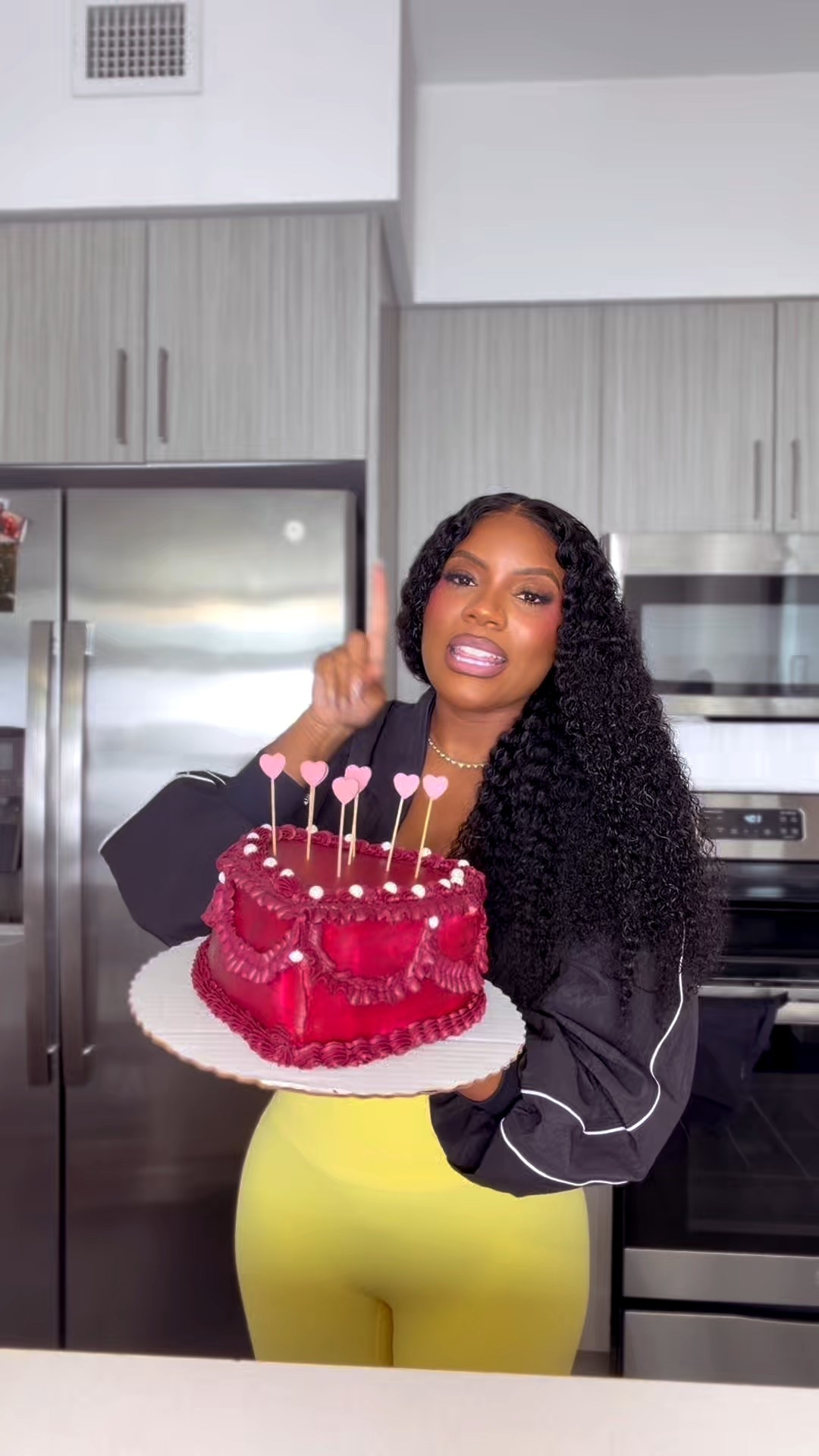 I love this workout set & track jacket 

#LTKValentine #LTKActive #LTKootd