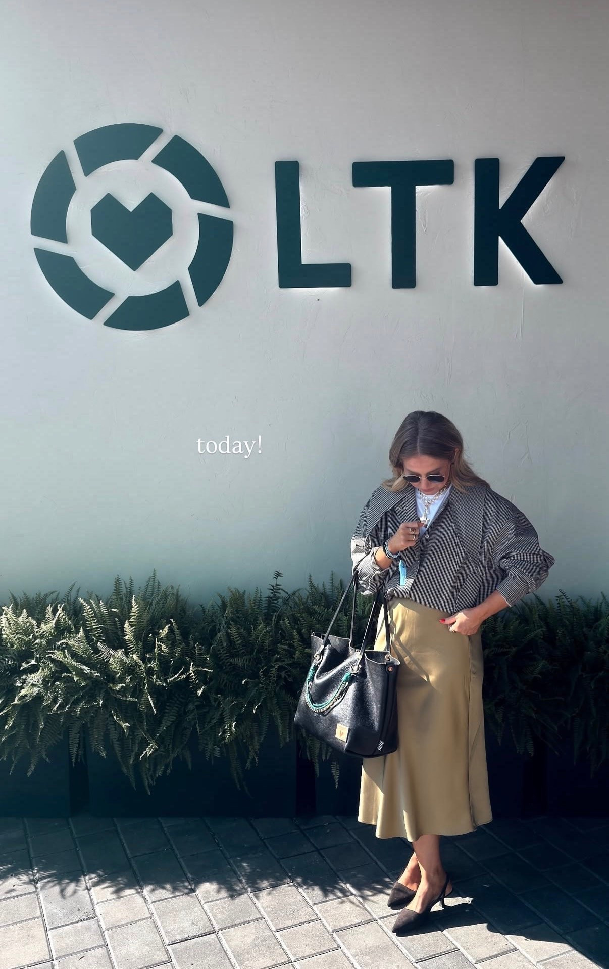 day 2 outfit!

#LTKootd #LTKCon #LTKdayinmylife