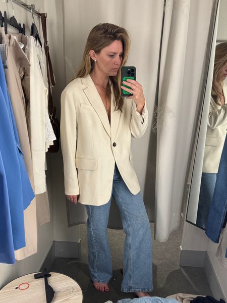 H&M has some amazing styles this season. Loving this linen blazer with some jeans! #ootd #style #spring

#LTKSeasonal #LTKstyletip