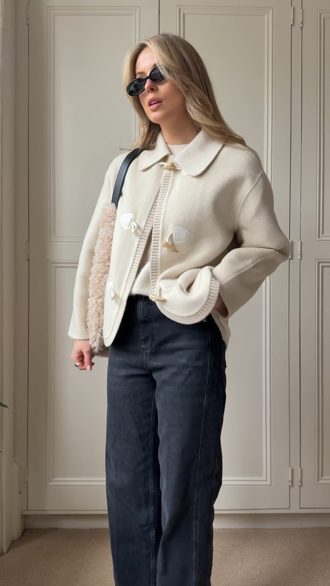 Winter whites cosy outfit 🤍

Mint velvet, duffle coat, cream coat, cream jacket, straight leg jean, kitten heel black boot, winter layering, knitted t shirt, short sleeve knit, shearling bag, fluffy bag, arket black sunglasses, 90’s jean, classic timeless outfit 

#LTKwinter #LTKfestive #LTKuk