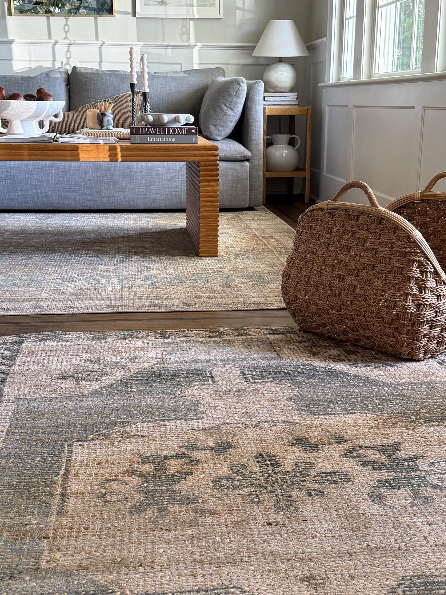 A new rug and pillow collection from @magnolia by @joannagaines x @loloirugs just launched and it’s a good one! I added this Oakley rug to our entryway, which has the most beautiful colors and design. The colors are perfect for fall and will transition so beautifully into the holiday season…..

#LTKHome #LTKSeasonal #LTKdayinmylife