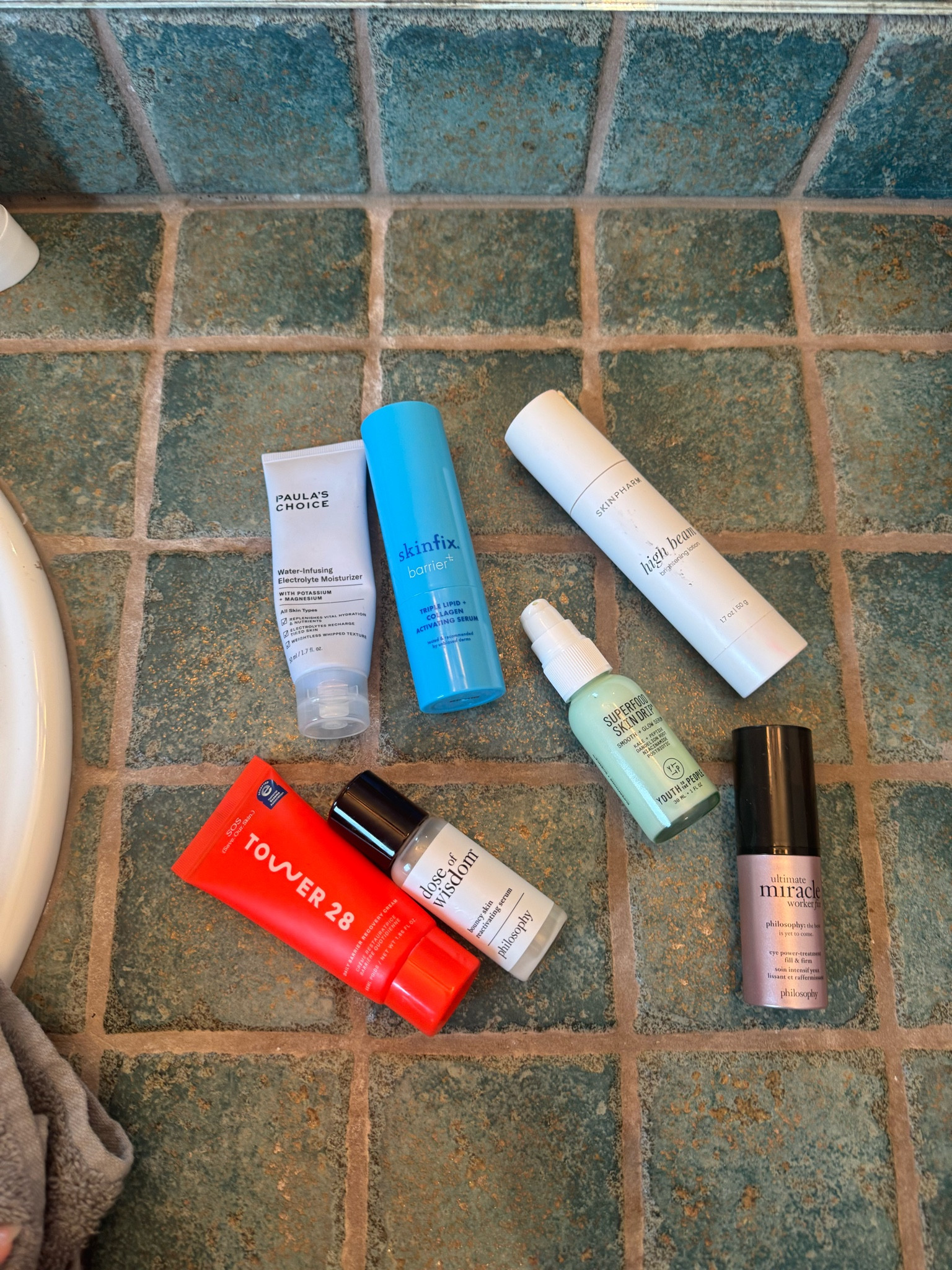 My skincare winter must-haves! 

#LTKBeauty #LTKSeasonal #LTKFindsUnder50