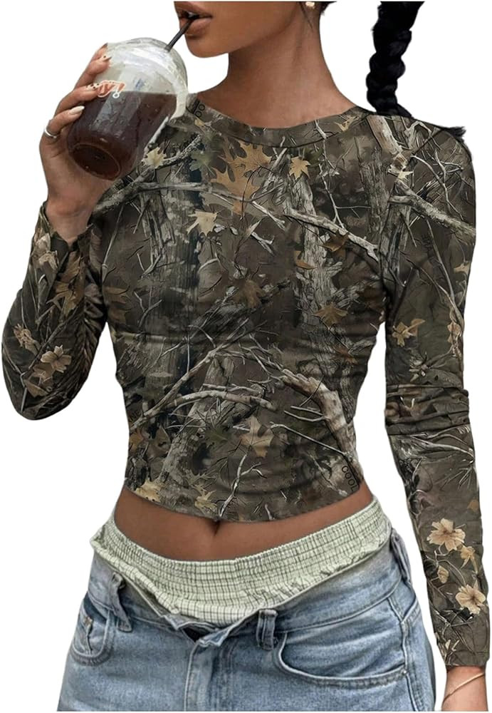 SOLY HUX Women's Y2k Camo T Shirt Crew Neck Long Sleeve Slim Fit Tee Going Out Crop Tops | Amazon (US)