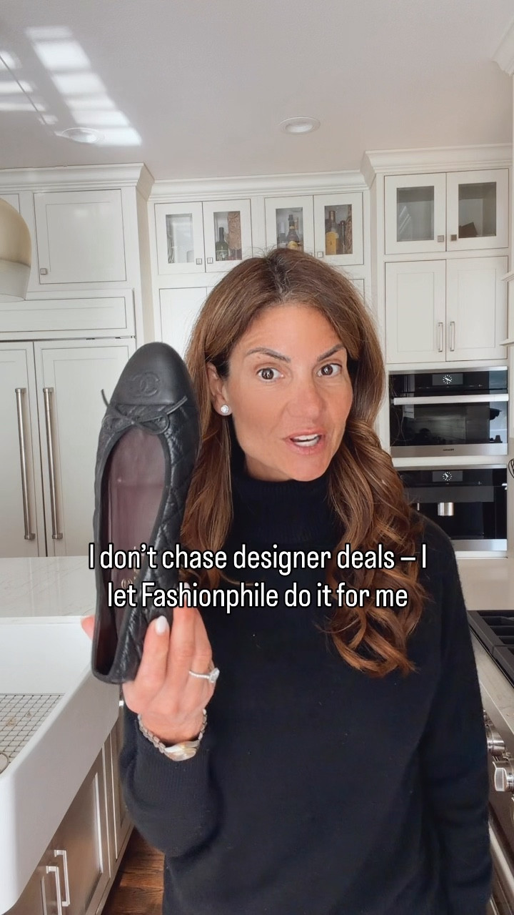 If you love designer bags, shoes, and jewelry but hate paying full price… @Fashionphile is where you shop. They have a huge inventory of authenticated Chanel, Louis Vuitton, YSL, Tiffany + so many hard-to-find pieces at discounted prices.
Quality is excellent, everything is authenticated, and you can even resell your designer items when you’re ready for something new. Smart luxury for midlife women who love timeless style.
#ad #fashionphilepartner #fashionphilefinds


#LTKOver40 #LTKGiftGuide #LTKSaleAlert