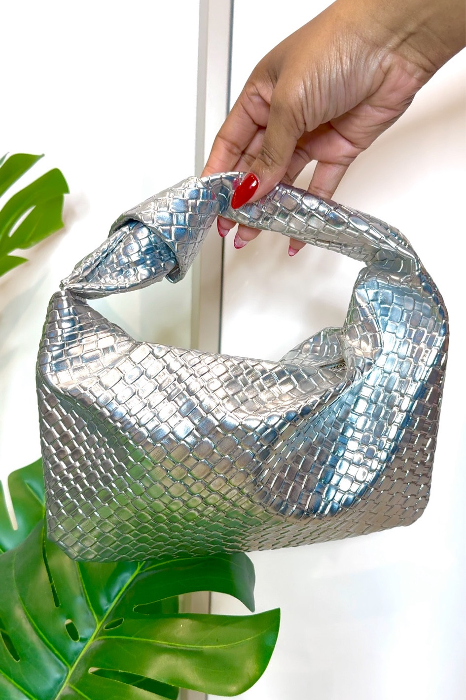 Bottega inspired handbag 

#LTKFindsUnder50 #LTKHoliday #LTKItBag