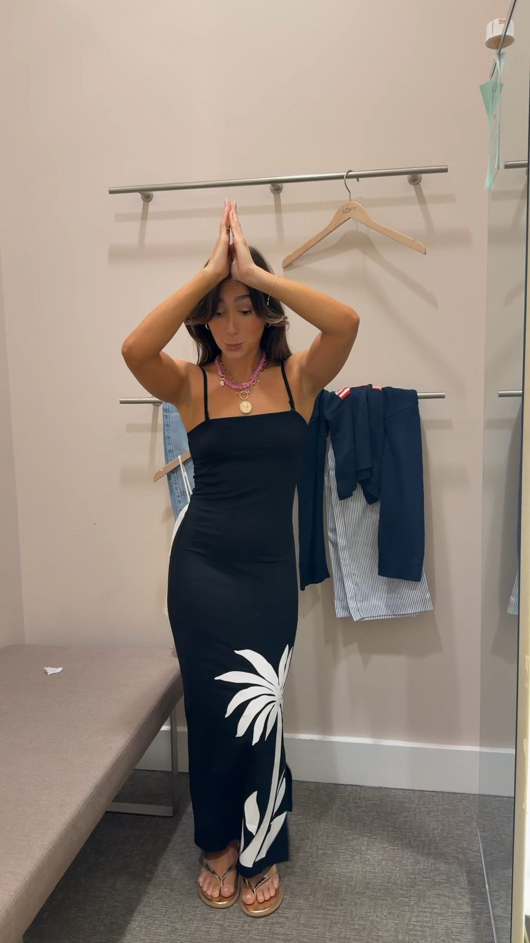 Wearing a s!

#LTKootd #LTKSeasonal #LTKSaleAlert