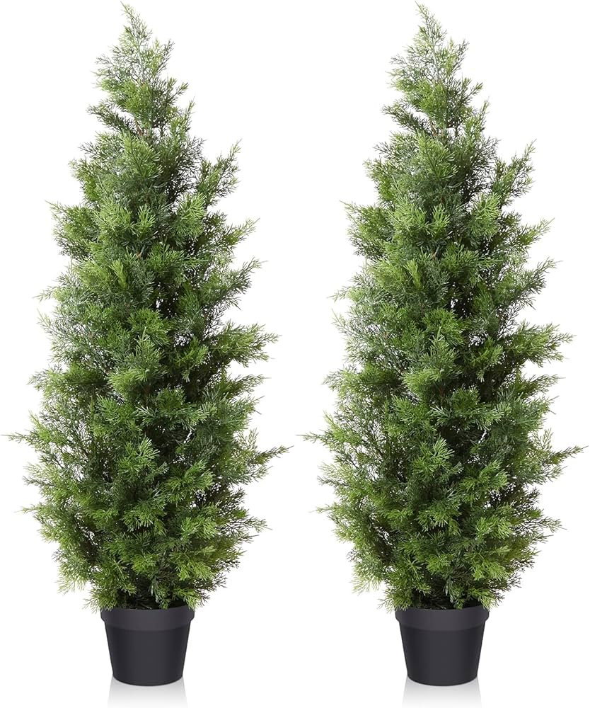 LOMANTO Outdoor Artificial Topiary Cedar Tree 2Pack Fake Tree 4Ft UV Rated Potted Plants for Porc... | Amazon (CA)