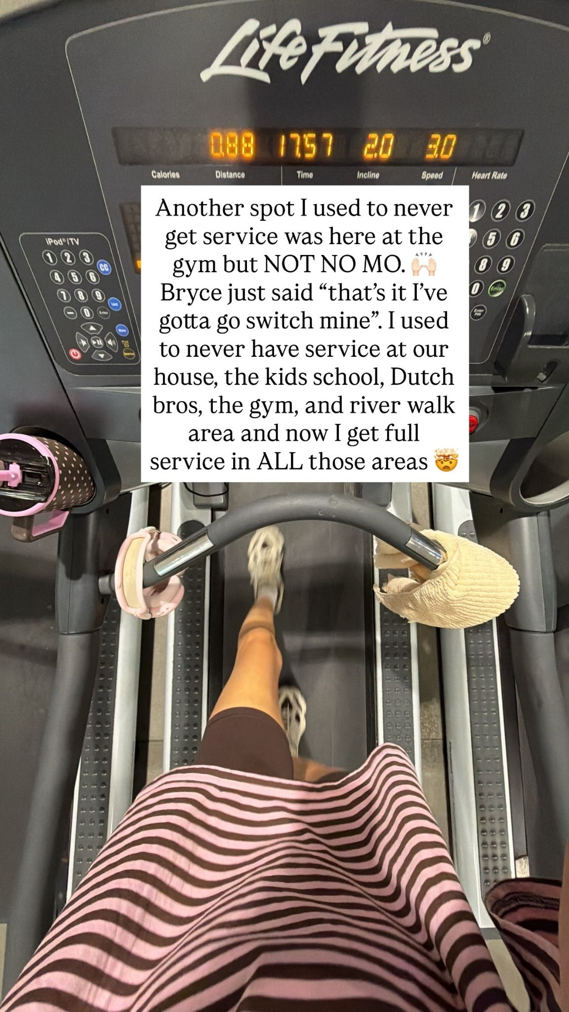 Another spot I used to never get service was here at the gym but NOT NO MO. 🙌🏻
Bryce just said “that’s it I’ve gotta go switch mine”. I used to never have service at our house, the kids school, Dutch bros, the gym, and river walk area and now I get full service in ALL those areas 🤯