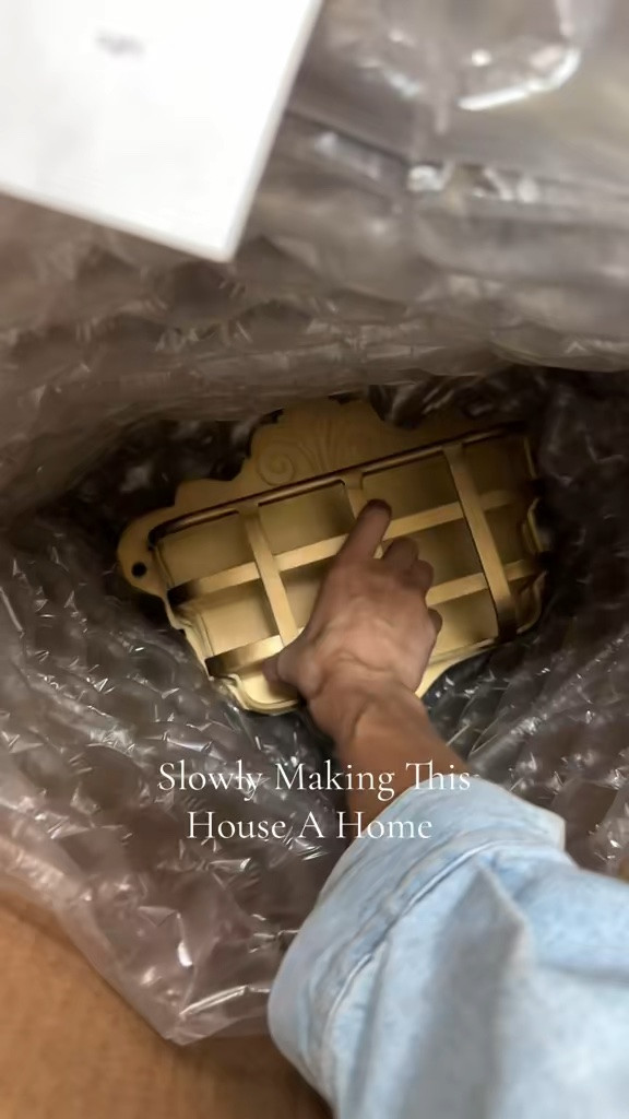 Letterbox of my dreams 

Home decor | mail | brass decor

#LTKdayinmylife #LTKHome #LTKKids