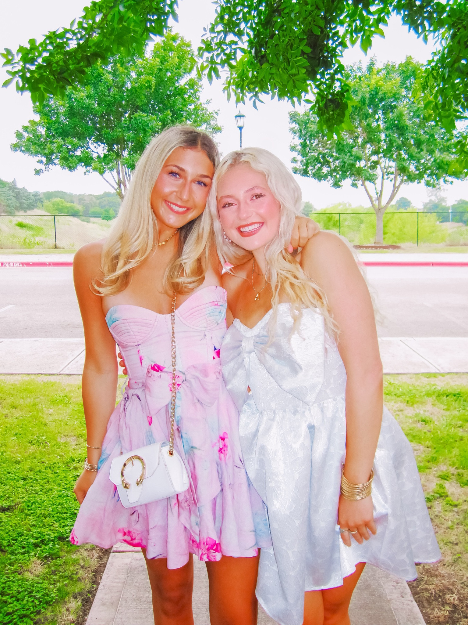 Spring dress!!! The perfect floral🩷

#LTKstyletip #LTKActive #LTKbeauty