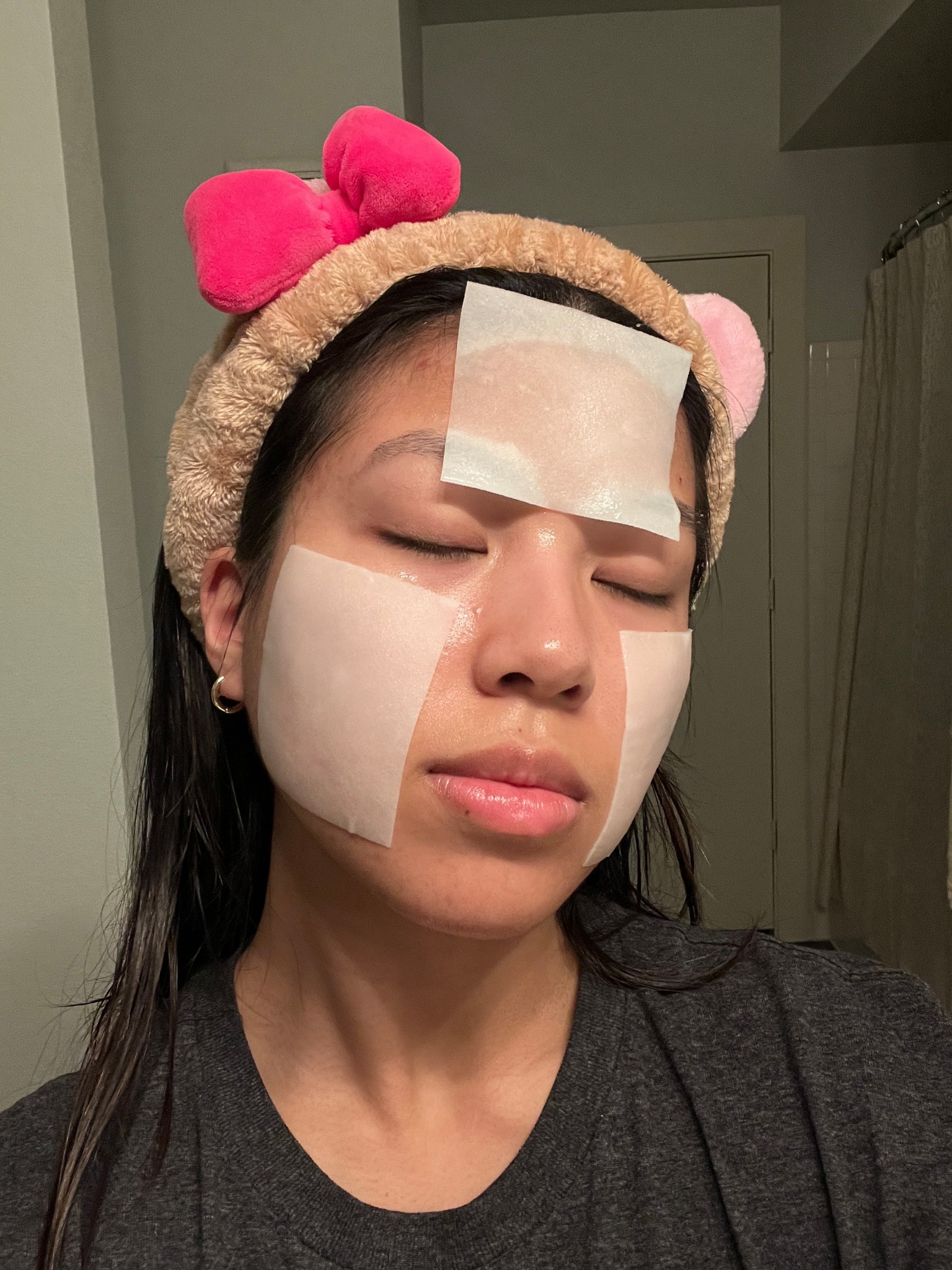 the best face pads that made my redness/inflammation decrease!!

#LTKFindsUnder50 #LTKBeauty #LTKSaleAlert
