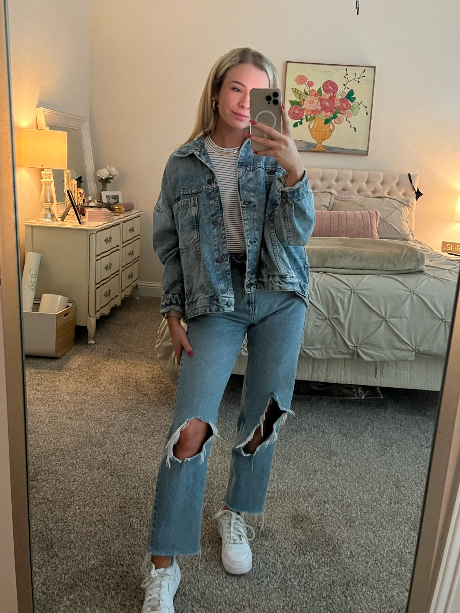 Thursday casual ootd 🤍  jeans are thrifted but similar pair linked below! 

#LTKFind #LTKstyletip #LTKunder50