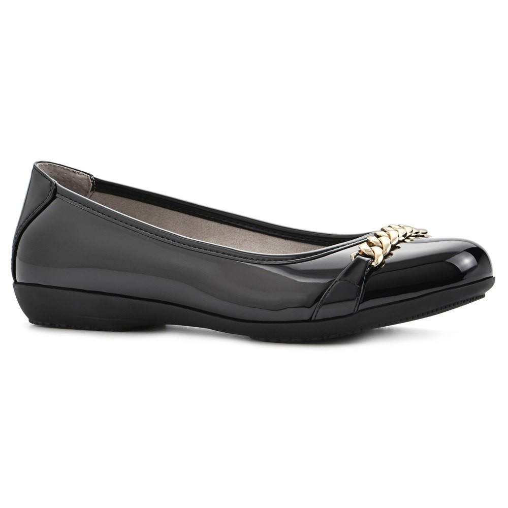 Women's Charmed Ballet Flat | Famous Footwear