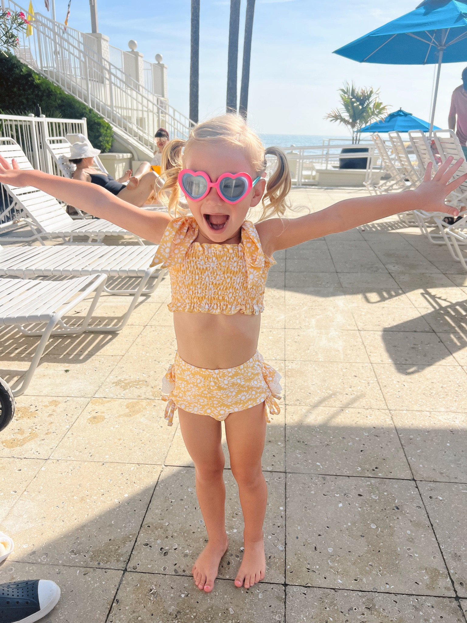 The cutest target goggles! + no pulled hair complaints!! Win win 💕

#LTKunder50 #LTKkids #LTKSeasonal