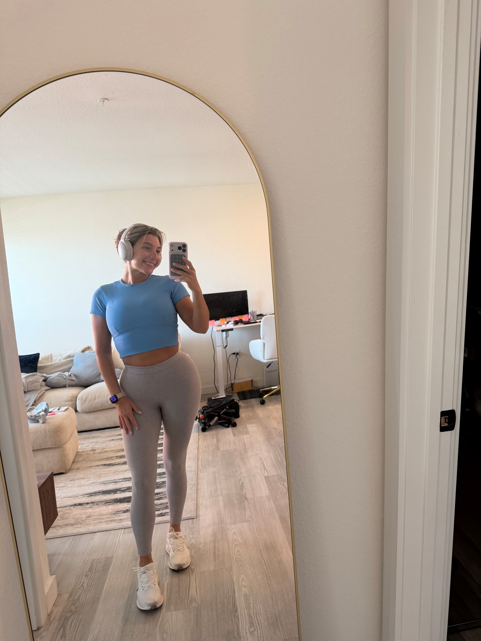 motivated 🤭💖 trust me, you’ll wanna wear this on repeat

comment “LINK” & I’ll send it to you 💌

#ltkfit #workoutootd #gymstyle #fitnessinspo #athleisure

#LTKgrwm #LTKootd #LTKfitnessgoals