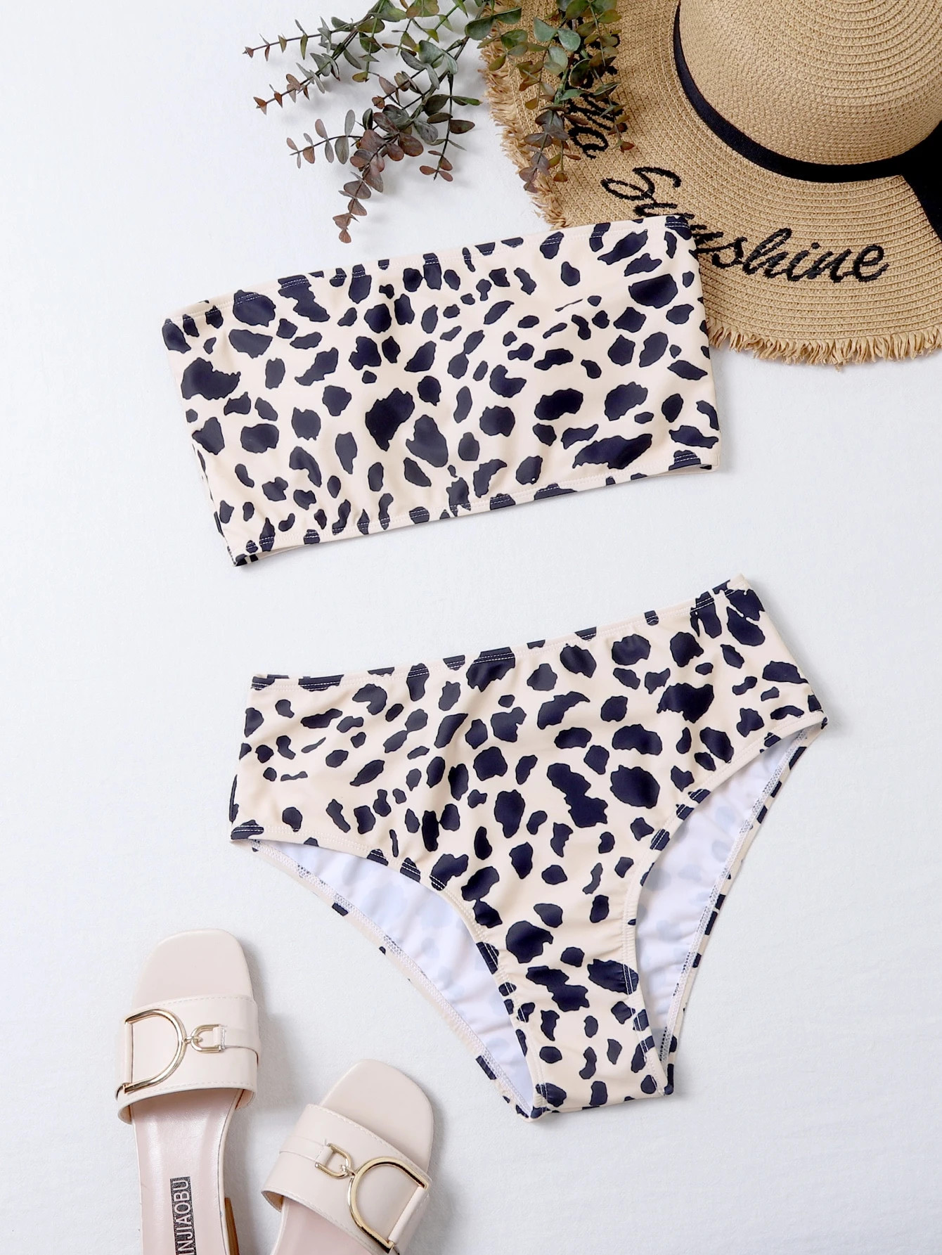 Allover Graphic Bandeau Bikini Swimsuit | SHEIN