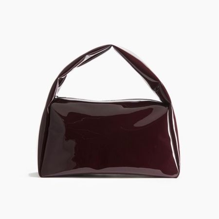 Shiny patent shoulder bag 

#LTKitbag #LTKstyletip #LTKfindsunder50