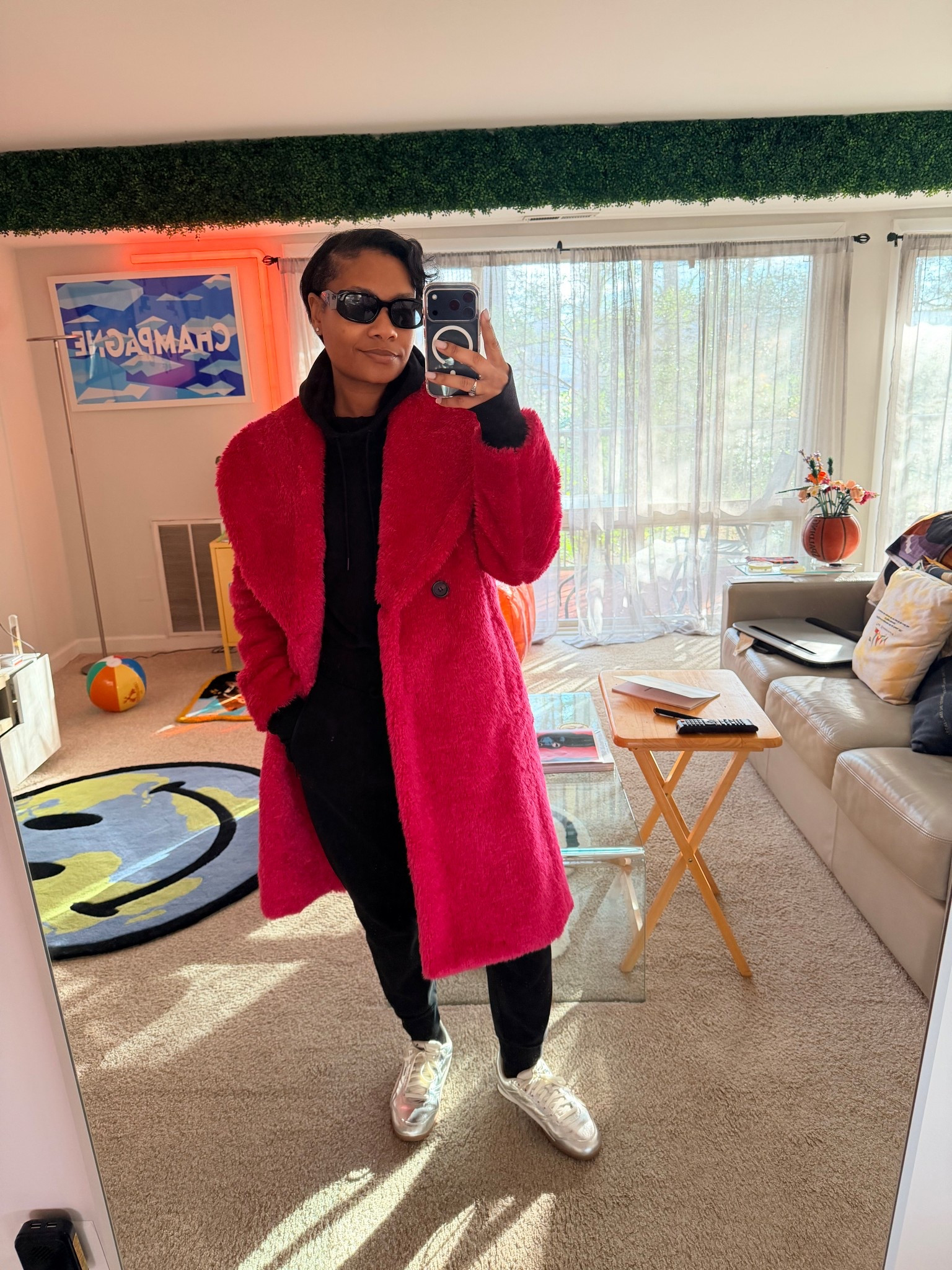 What I wore today: Styling my fur coat casually 😍👌🏽

#LTKSeasonal #LTKootd #LTKgrwm