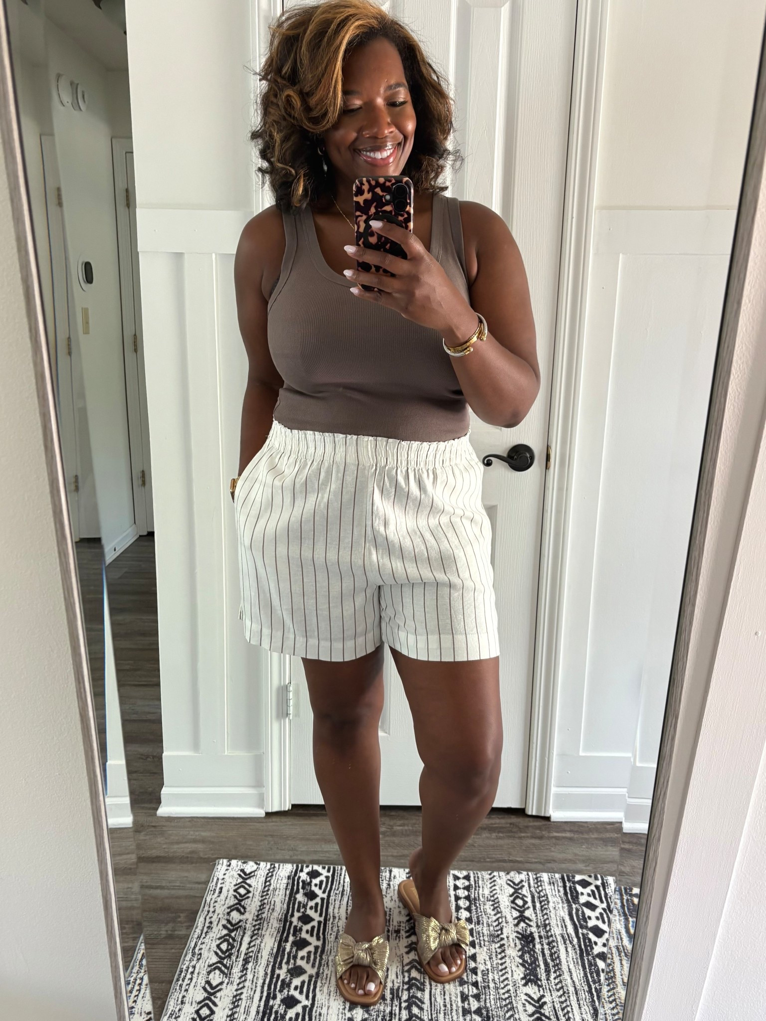 H&m summer shorts casual outfit for vacation or every day

#LTKMidsize #LTKFindsUnder100 #LTKStyleTip