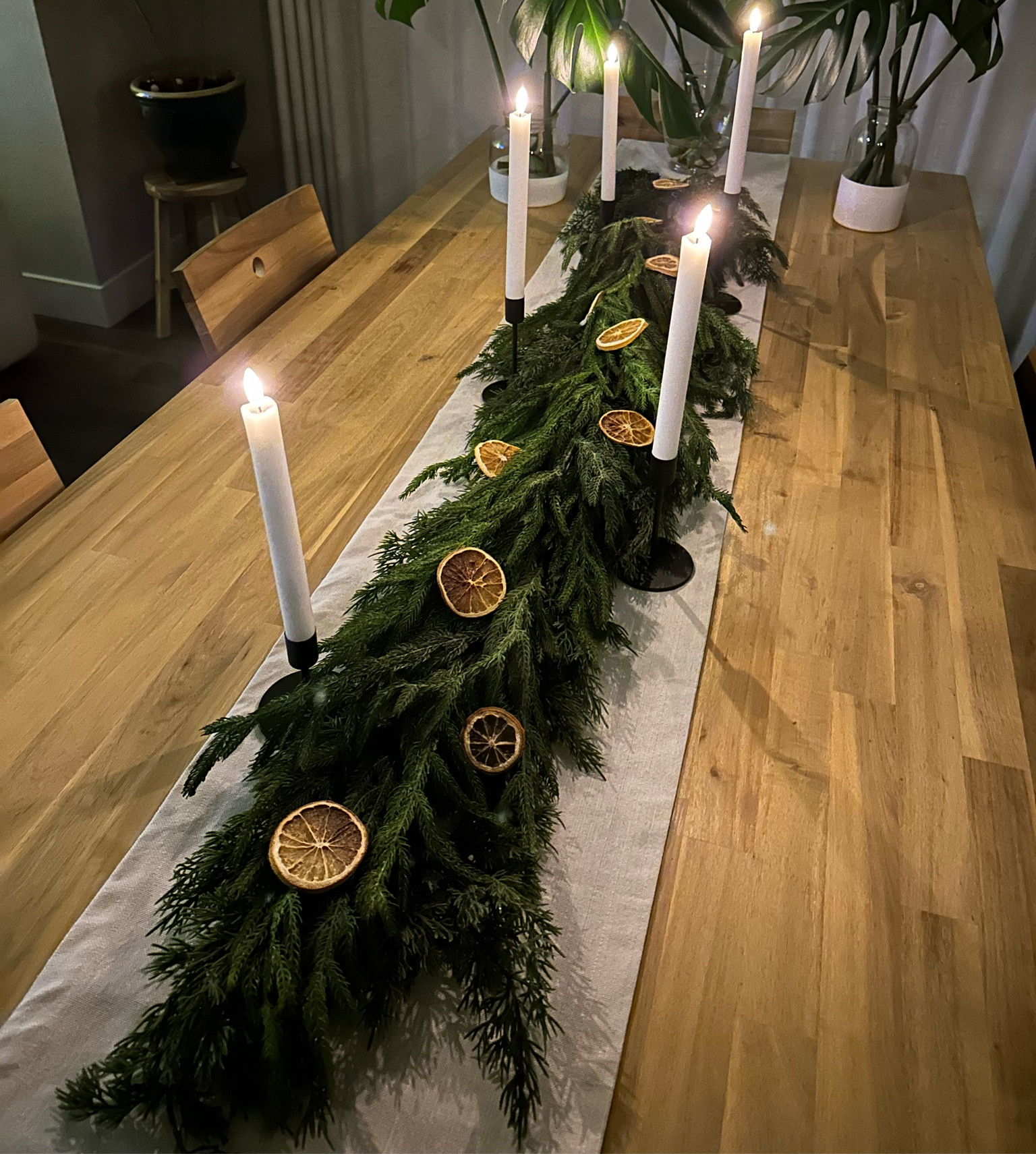 Lightning deal on these flameless candles! They have  flickering mode and look very real!

Home decor, Christmas decor, Christmas garland, Christmas table

#LTKSeasonal #LTKhome #LTKHoliday