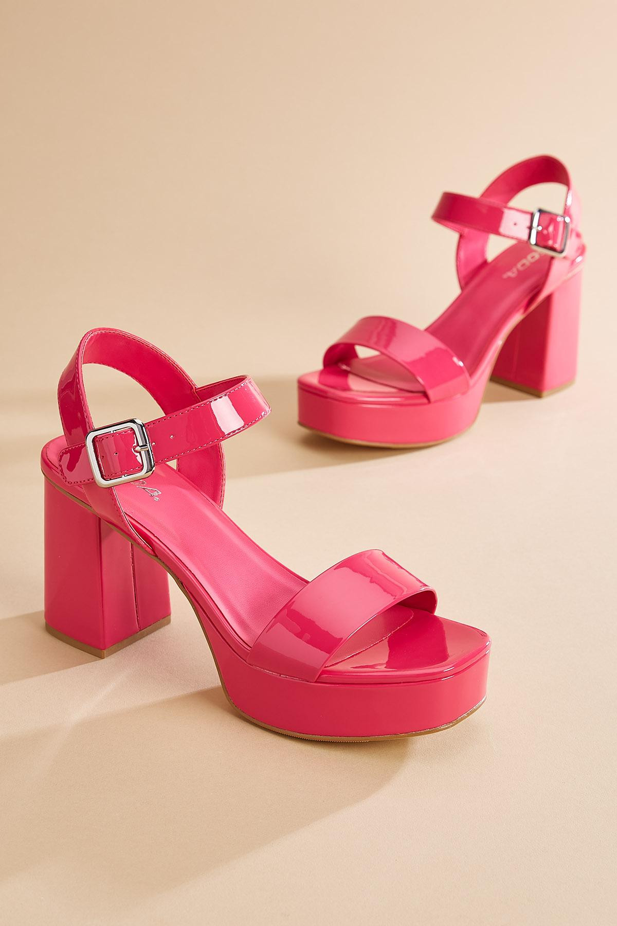 fuchsia patent leather heels | Versona