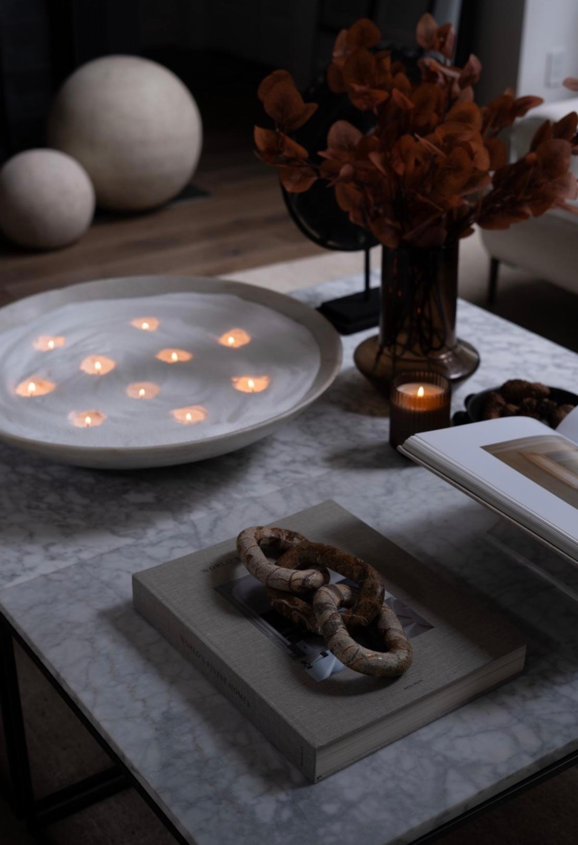 There’s something about this in-between season that I absolutely love!!! The days are still warm, but I’m already craving candlelight, deeper tones, and those little rituals that make home feel extra cozy. 

This sand candle. Are you for real??!! The whole room has that soft, flickering glow that feels like the first hint of fall. Eeeek!

#LTKstorytime #LTKHome #LTKSeasonal