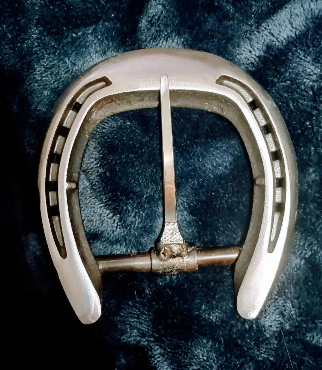 Horseshoe Belt Buckle, Unique design, Polished Silver Finish, Fits 1.5in-2in Belt | Etsy (US)