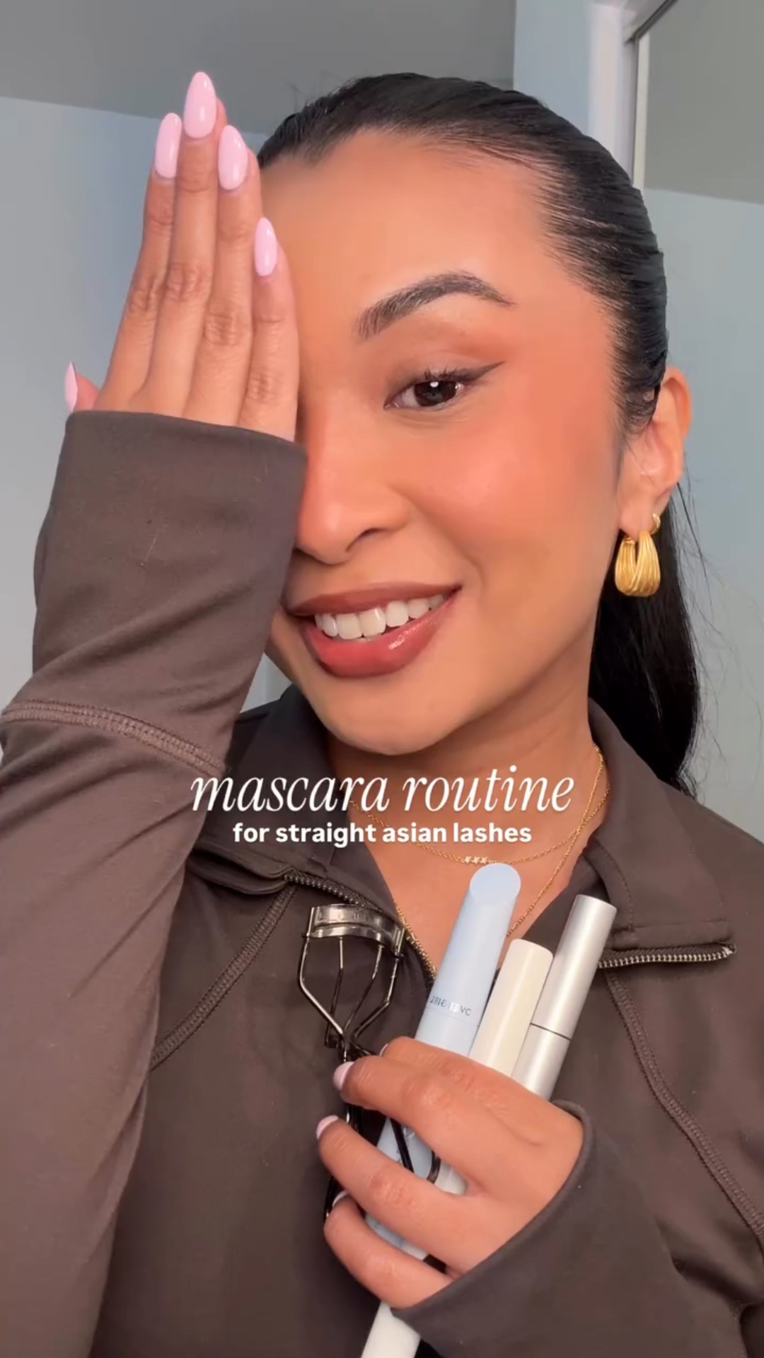 my current mascara routine for straight asian lashes 🤍 i’m sure all of my asian sisters understand the struggle with lashes that grow down. this is my routine that maintains my lash curl, keeps them upright all day, and doesn’t droop or feel heavy! here are the products i use:

@rodanandfields lash boost serum
@shiseido eyelash curler
@lancomeofficial cils booster lash primer
@covergirl supercloud mascara in black 

i loooove testing and trying out mascaras for you guys, so we can see what really works for straight lashes! if you’d like a video on straight lash approved mascaras, let me know—or if there’s a particular mascara you’d like me to test out, comment below!