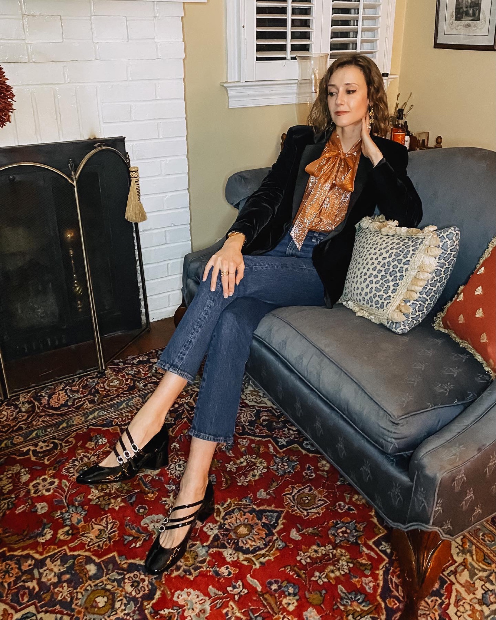 A pretty metallic blouse and Mary Jane pumps for a holiday party! 

#LTKHoliday #LTKshoecrush #LTKSeasonal