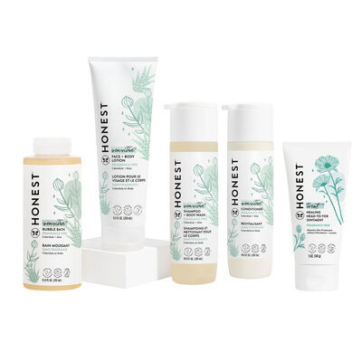 Newborn Bathing Essentials Kit | The Honest Company